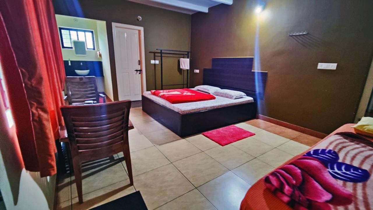 Staymaker Kasargali Homestay Sakleshpur Exteriör bild