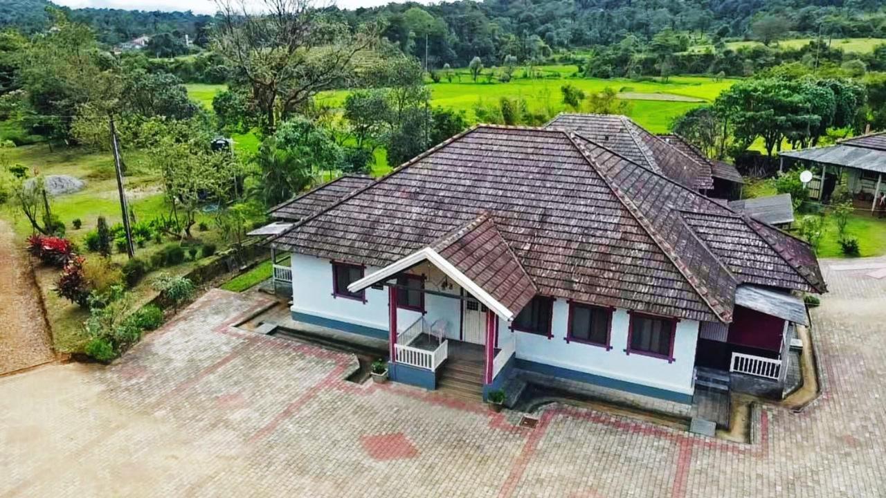 Staymaker Kasargali Homestay Sakleshpur Exteriör bild