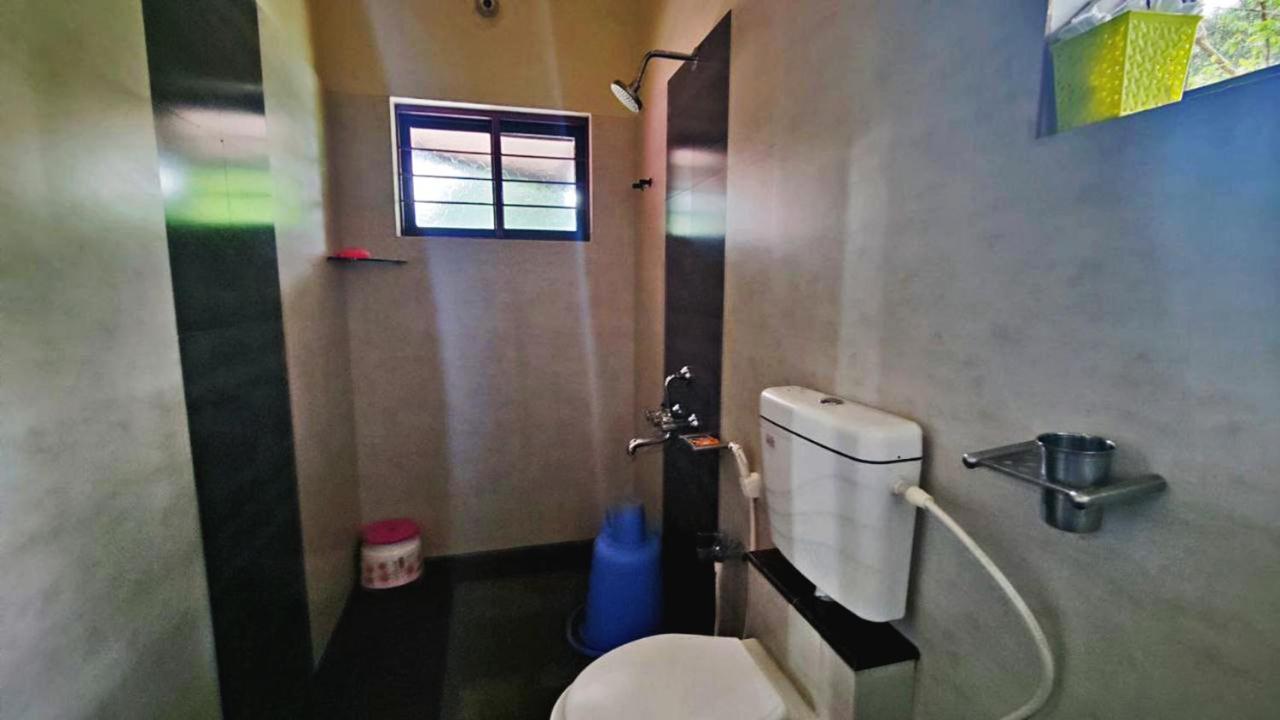 Staymaker Kasargali Homestay Sakleshpur Exteriör bild